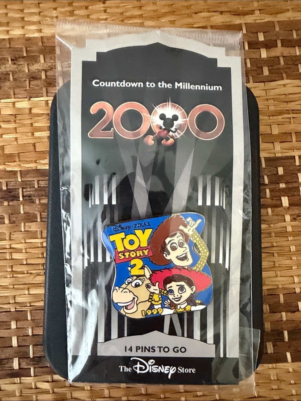 Disney Store "Countdown to the Millennium" Pin #15